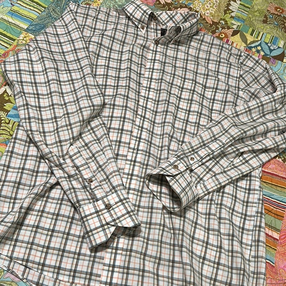 Men’s dress‎ shirt